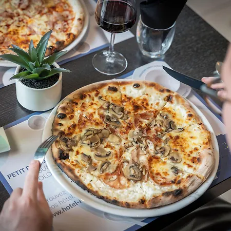 Hotel Inn Design Carquefou 2*