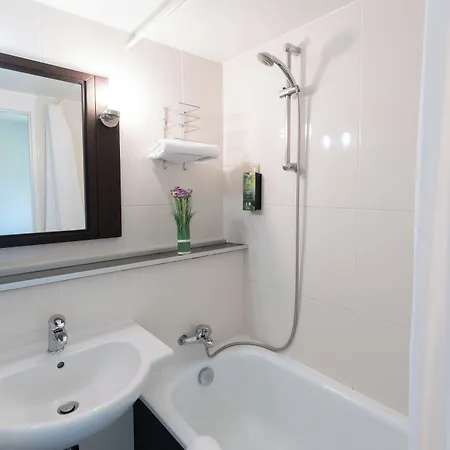 Hotel Hotel Inn Design Carquefou 2*