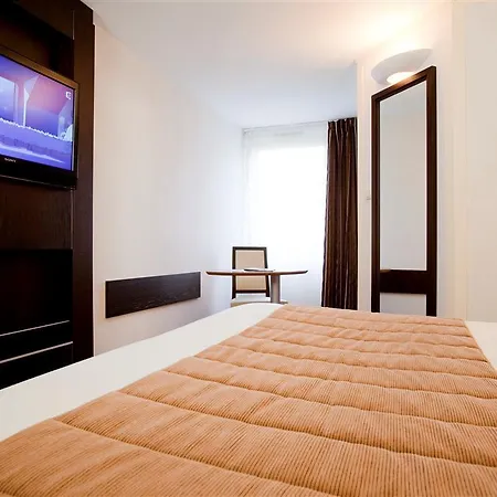 Hotel Inn Design & Restaurant Carquefou 꺄르끄푸